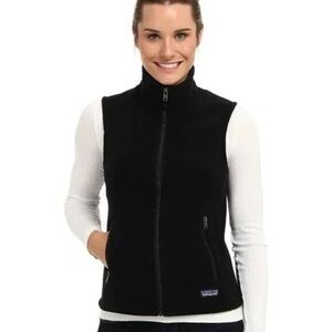🏔️ Patagonia - Women’s Synchilla Black Fleece Vest